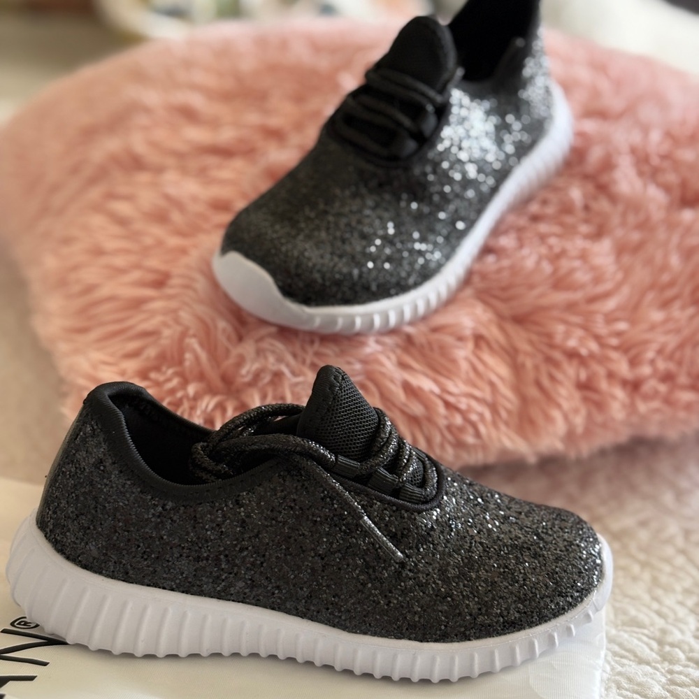 Weissman Sparkly Black Kids Sneakers